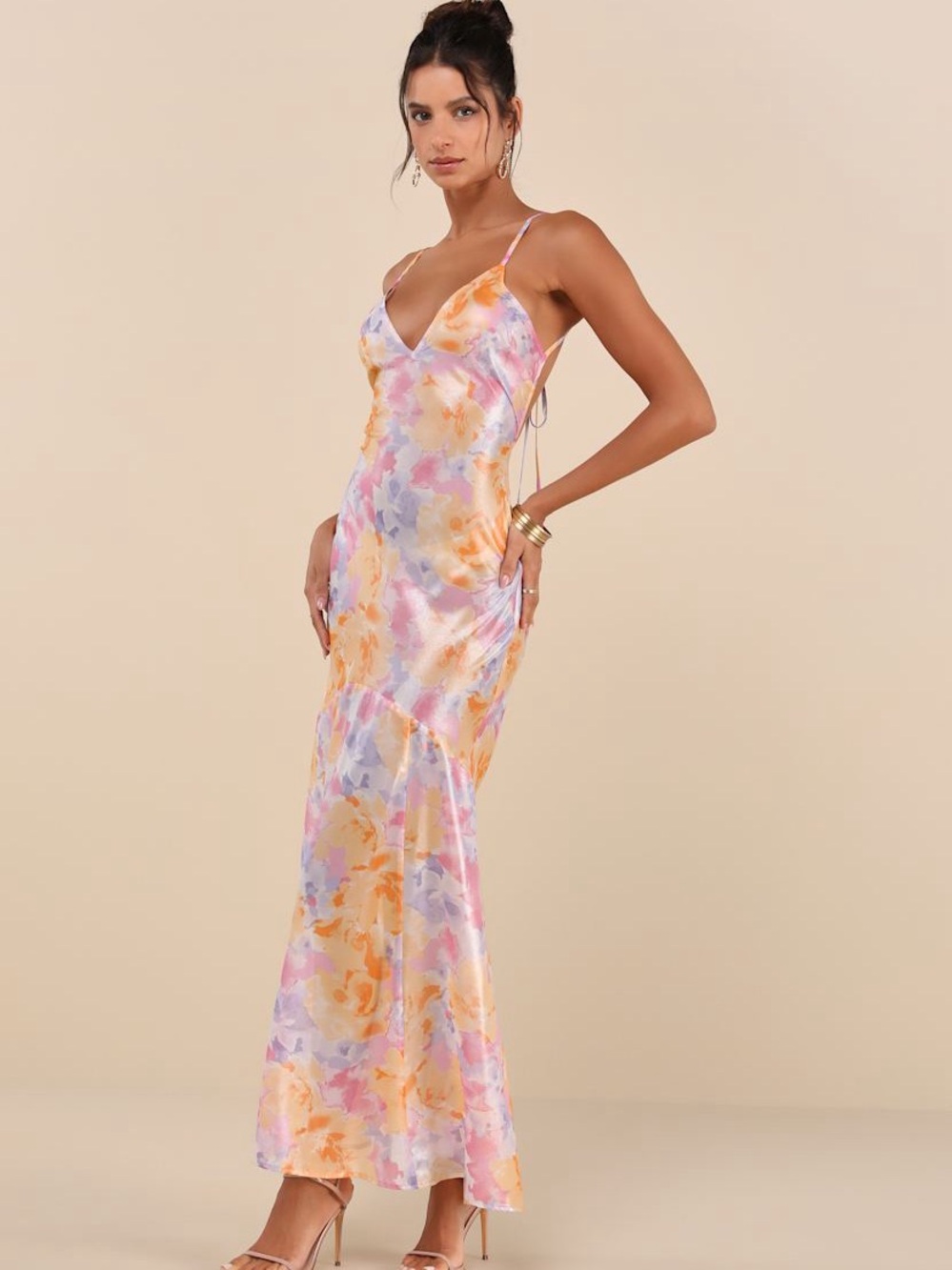 NWT LULUS‎ Distinctly Flirtatious Multi Floral Sheer Backless Maxi Dress Large